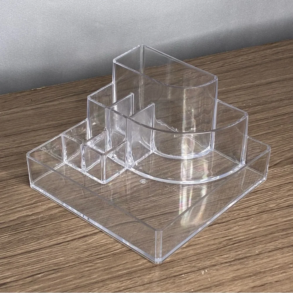 🐼 3/$25 Clear Acrylic Organizer